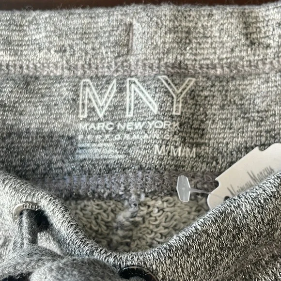 Marc New York Performance - Picture 2 of 5